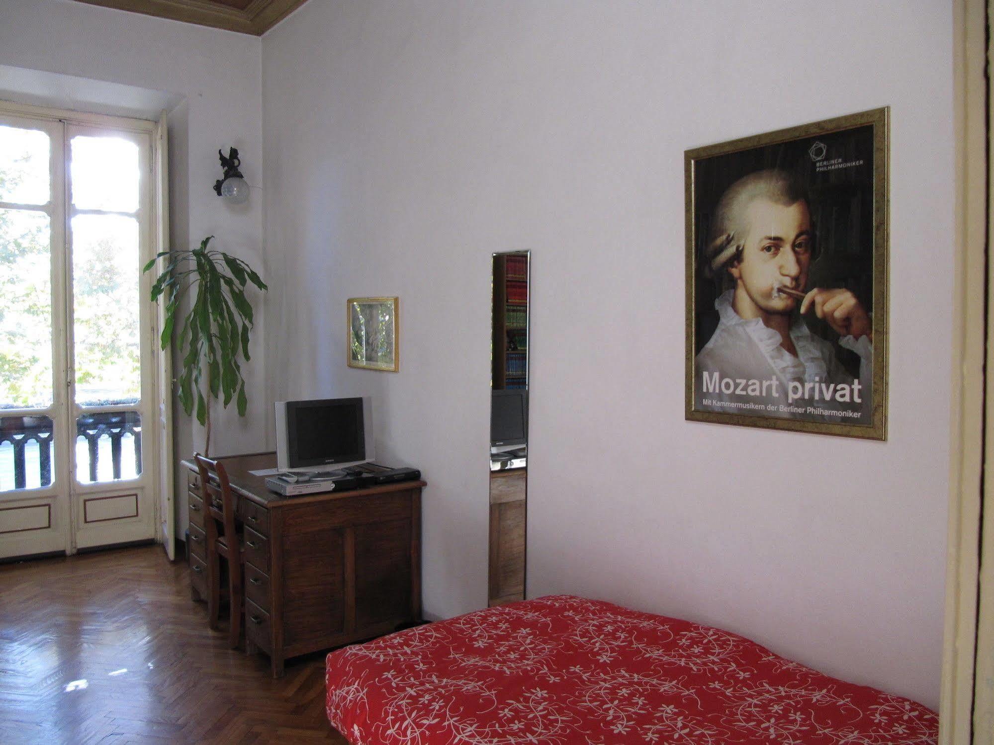Al Porta Susa B&B Torino Eksteriør bilde